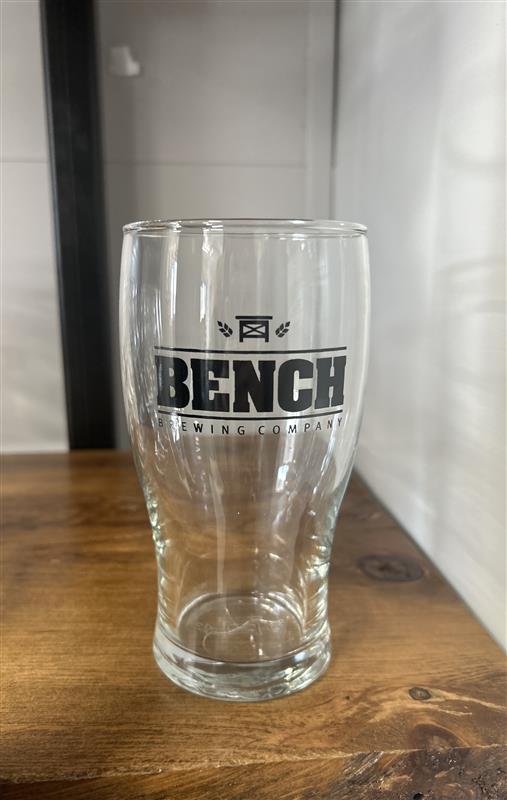 20oz Manchester Pub Glass (1)